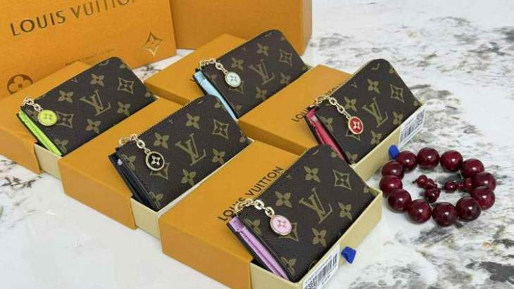 Picture of Louis Vuitton Wallets _SKUfw199736385fw